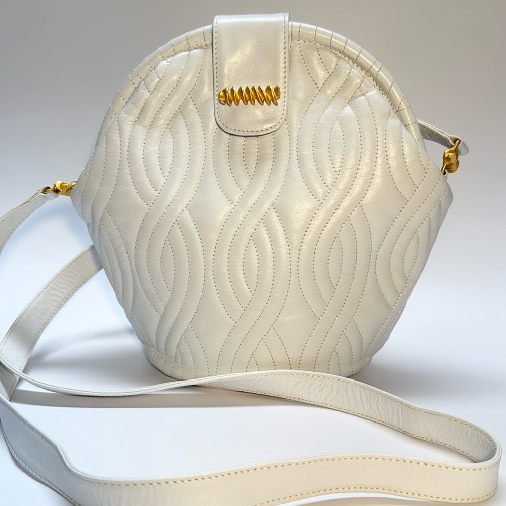 Fendi White and Gold Crossbody Bag with Quilted Pattern